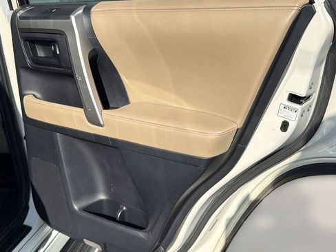 Used 2010 Toyota 4Runner Limited image 29