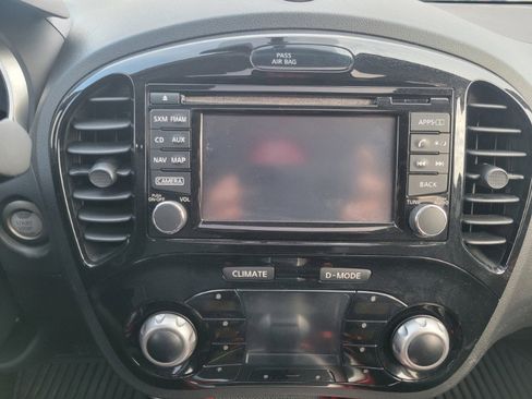 Used 2017 Nissan Juke SL image 27