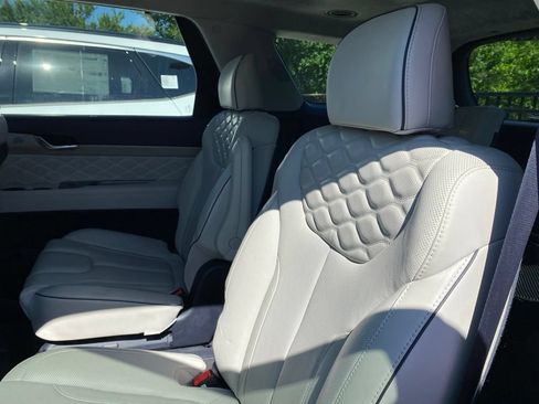 Used 2022 Hyundai Palisade Calligraphy w/ Cargo Package AWD/4WD image 11