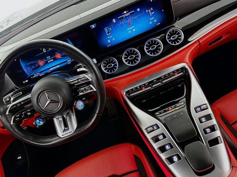 Used 2024 Mercedes-Benz AMG GT 43 image 18