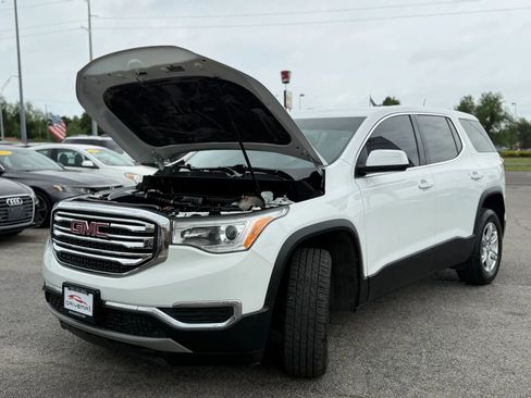 Used 2018 GMC Acadia SLE FWD image 13