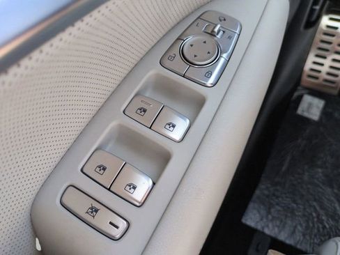 Certified 2025 Genesis G70 2.5T w/ Sport Prestige Package image 23