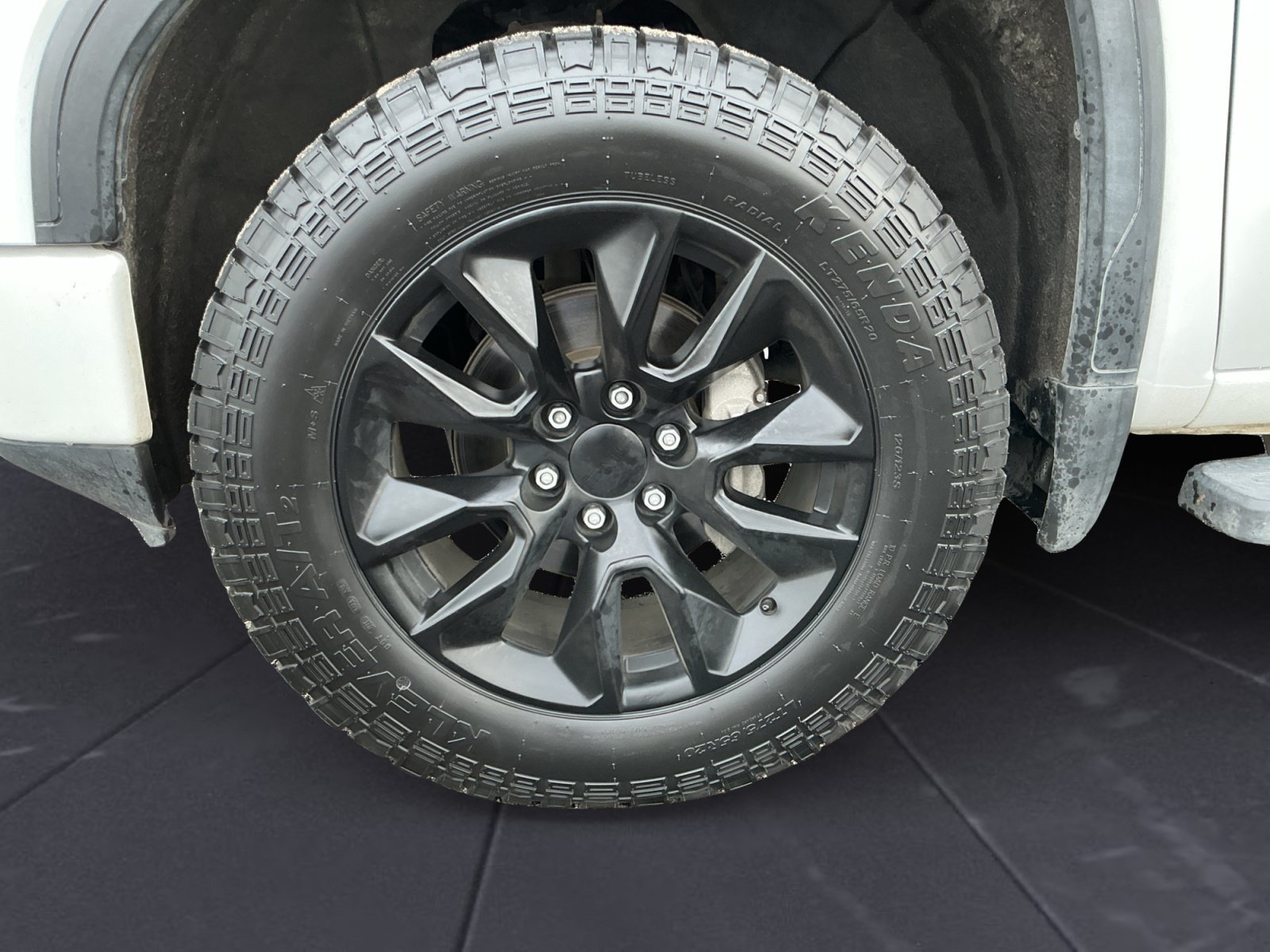 Used 2020 GMC Sierra 1500 AT4 w/ AT4 Premium Package AWD/4WD image 14