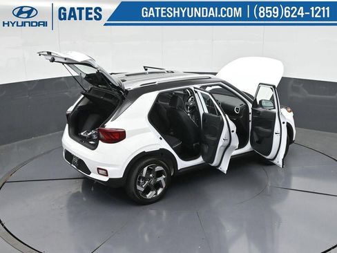 New 2025 Hyundai Venue Limited image 55