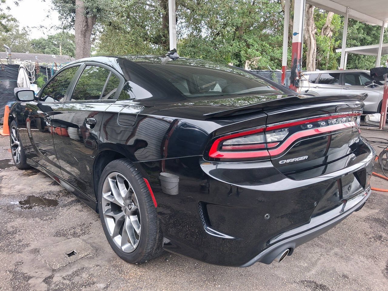 Used 2019 Dodge Charger GT w/ Plus Group RWD image 2