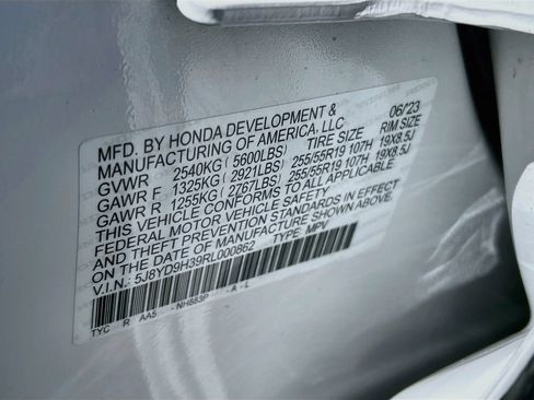 Used 2024 Acura MDX FWD image 33