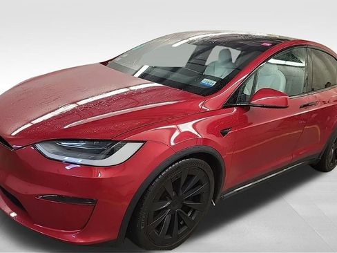 Used 2023 Tesla Model X Plaid image 5