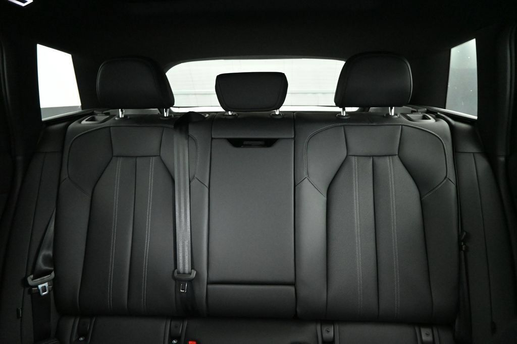 New 2027 Audi Q6 e-tron Premium Plus AWD/4WD image 17