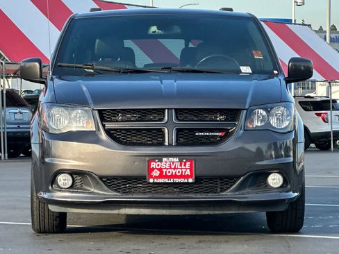 Used 2019 Dodge Grand Caravan GT image 10