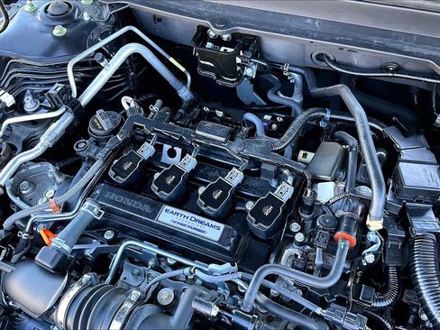 Used 2018 Honda Accord EX image 32