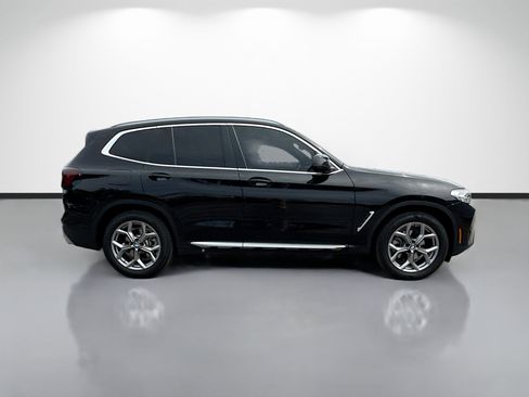 Used 2024 BMW X3 xDrive30i w/ Premium Package w/ZPA AWD/4WD image 2