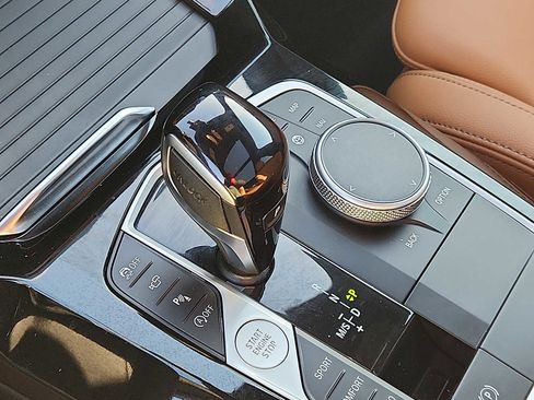 Used 2024 BMW X3 xDrive30i w/ Convenience Package image 14