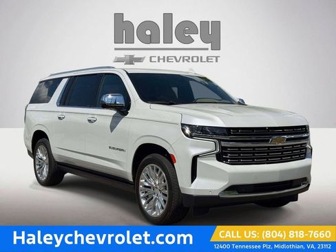 Used 2023 Chevrolet Suburban Premier w/ Premium Package 2 AWD/4WD image 1