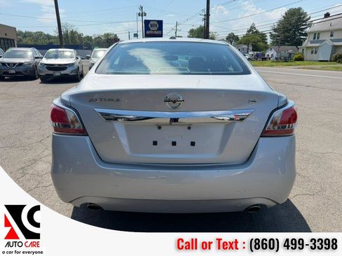 Used 2015 Nissan Altima 2.5 SL w/ Technology Package FWD image 6