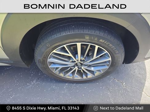 Used 2020 Hyundai Tucson SEL w/ Cargo Package image 11