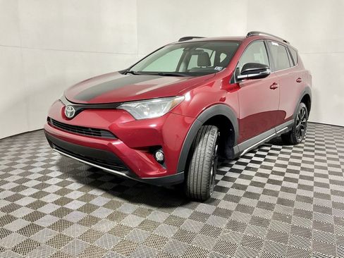 Used 2018 Toyota RAV4 Adventure image 8