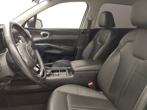 Used 2022 Kia Sorento S FWD image 17