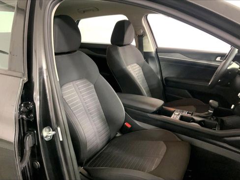 Certified 2025 Kia K5 LXS FWD image 7