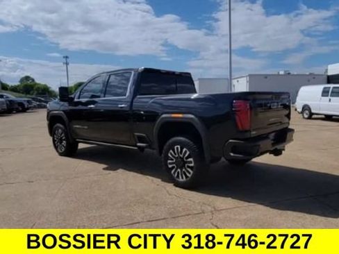 Certified 2025 GMC Sierra 2500 Denali Ultimate w/ Max Trailering Package AWD/4WD image 7