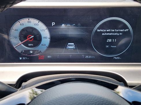 Certified 2025 Kia Seltos X-Line AWD/4WD image 23