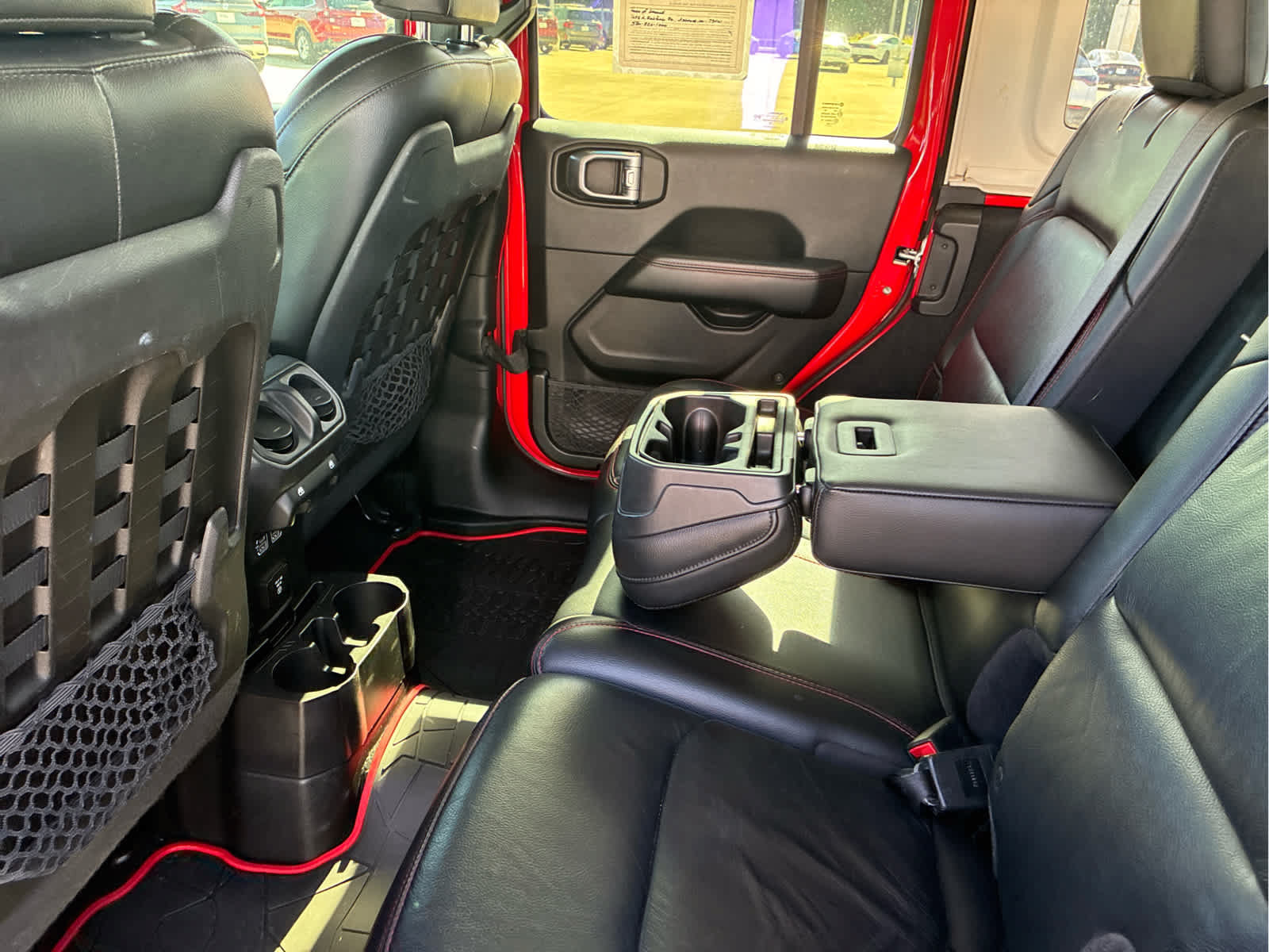 Used 2018 Jeep Wrangler Unlimited Rubicon AWD/4WD image 21