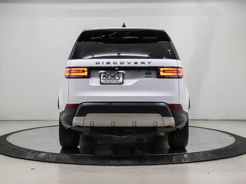 Used 2018 Land Rover Discovery HSE AWD/4WD image 3