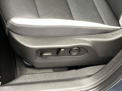 Used 2026 Buick Envision Sport Touring AWD/4WD image 11