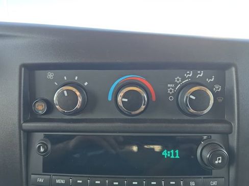 Used 2023 Chevrolet Express 3500 LS image 4