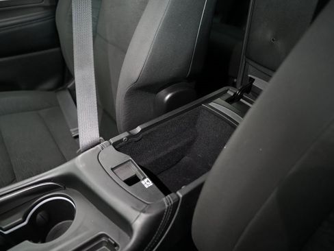 Used 2021 Dodge Durango SXT image 29