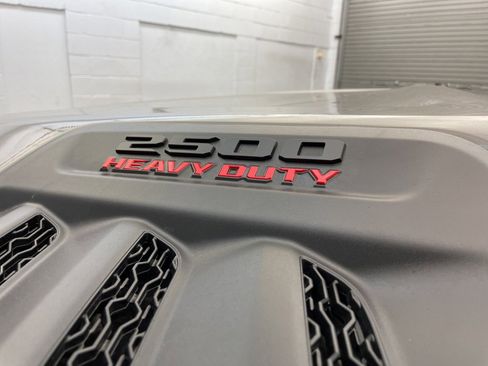 New 2025 RAM 2500 Laramie image 16