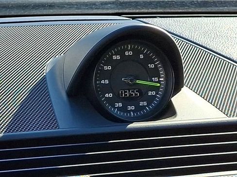 Used 2018 Porsche Panamera 4 image 33