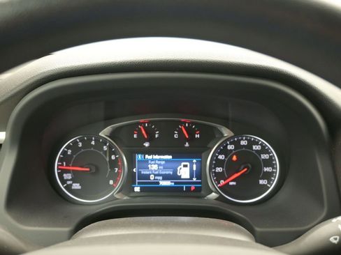 Used 2022 GMC Acadia SLE w/ Driver Convenience Package image 19