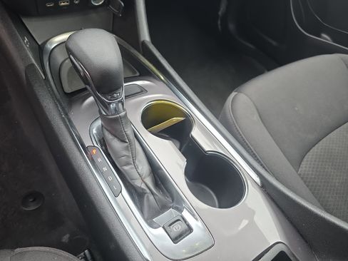 Used 2023 Chevrolet Malibu LT image 23