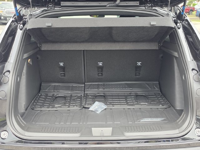 New 2026 Chevrolet Trax RS w/ Sunroof Package FWD image 12