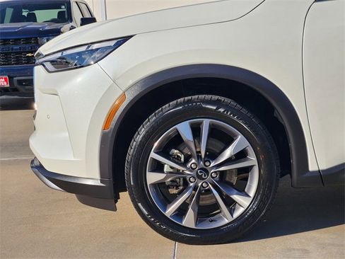 Used 2022 INFINITI QX60 Luxe image 5