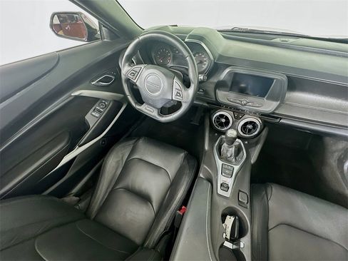 Used 2017 Chevrolet Camaro LT w/ RS Package image 9