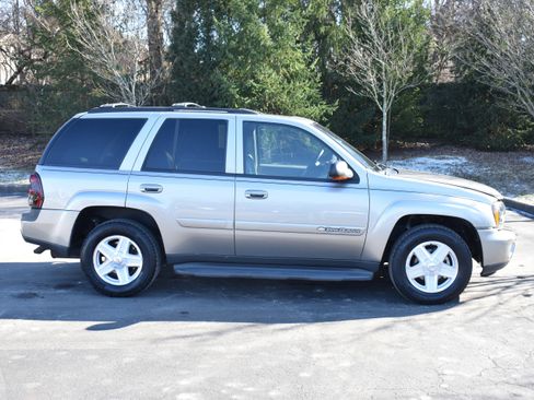 Used 2003 Chevrolet TrailBlazer LTZ w/ Skid Plate Package image 30