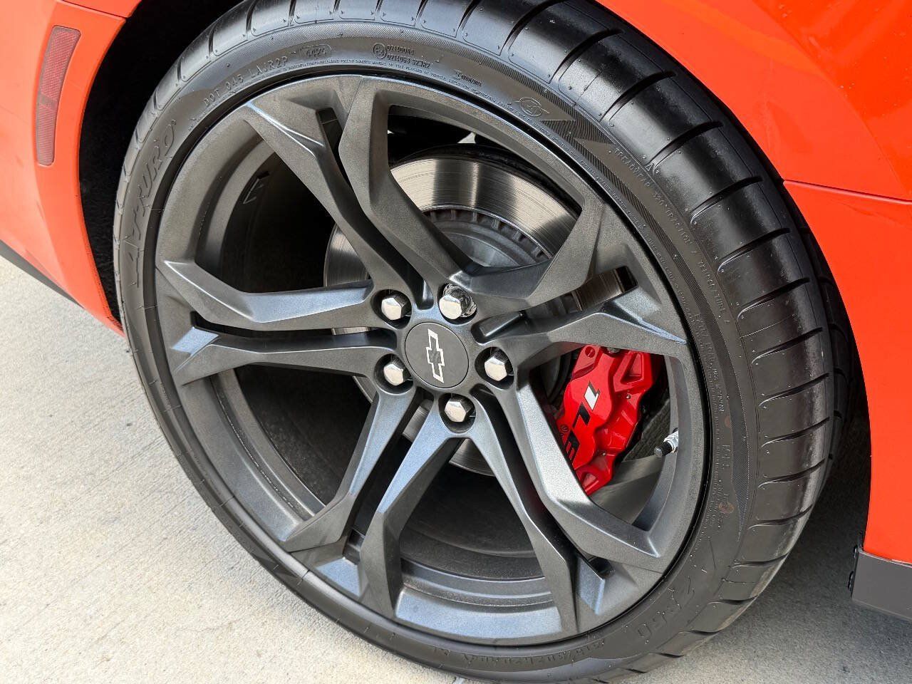 Used 2021 Chevrolet Camaro SS RWD image 14