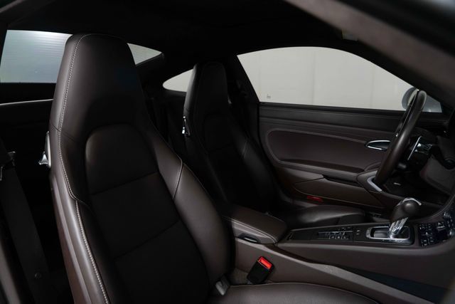 Used 2018 Porsche 911 Carrera 4S AWD/4WD image 24