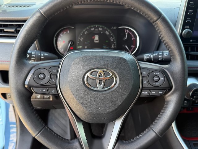 Used 2022 Toyota RAV4 TRD Off-Road w/ TRD Off-Road Weather Package AWD/4WD image 15