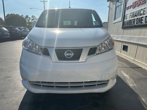 Used 2021 Nissan NV200 SV w/ Sliding Door Glass Package image 2