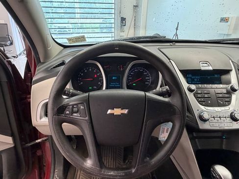 Used 2010 Chevrolet Equinox LT AWD/4WD image 24