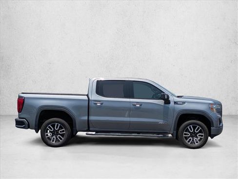 Used 2020 GMC Sierra 1500 AT4 w/ AT4 Premium Package AWD/4WD image 4