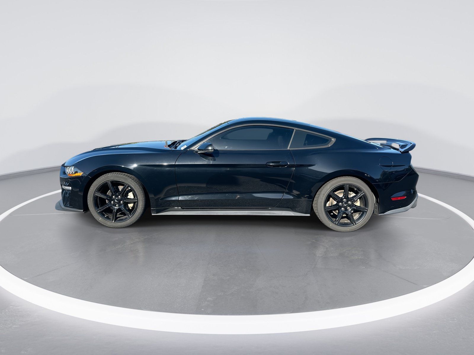 Used 2020 Ford Mustang Premium w/ Black Accent Package RWD image 6