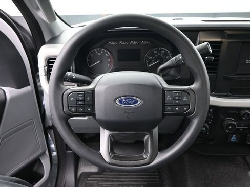 New 2026 Ford F250 XL w/ F-250 >10K GVWR Package AWD/4WD image 19