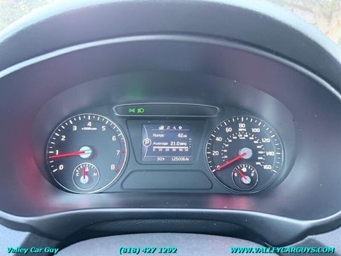 Used 2017 Kia Sorento FWD image 14
