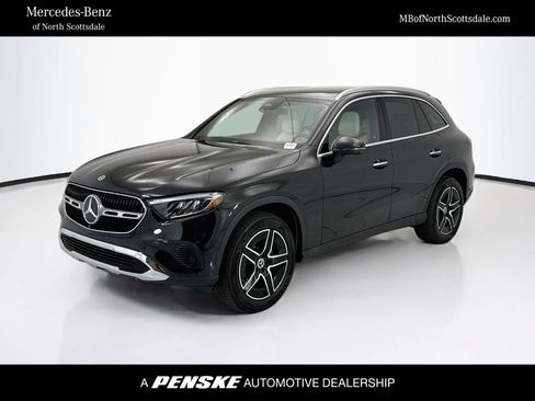 Certified 2026 Mercedes-Benz GLC 300 image 1