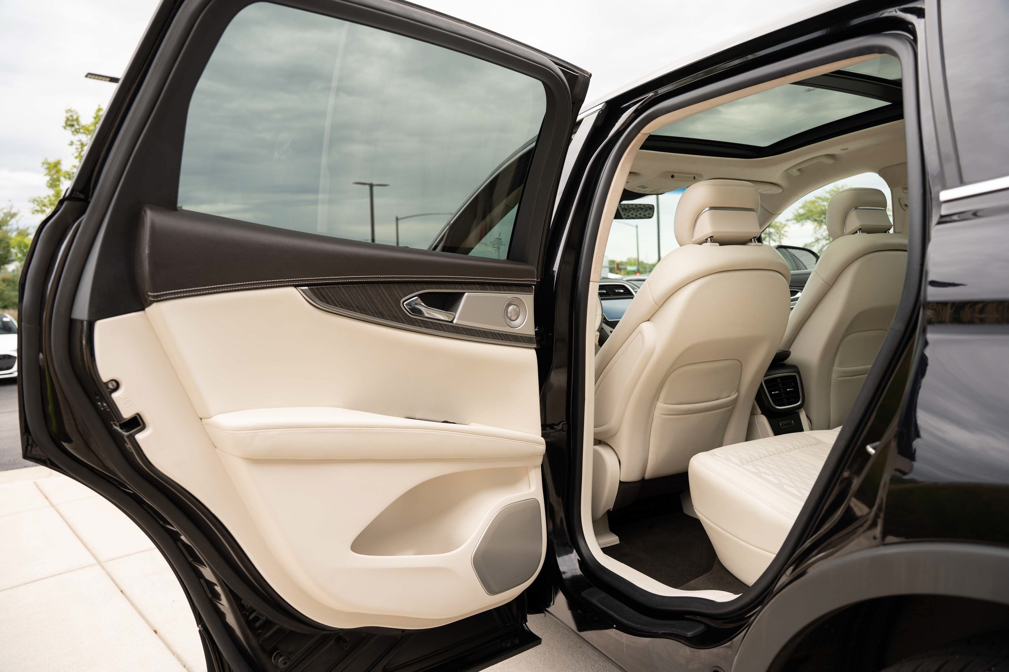 Used 2020 Lincoln Nautilus Black Label AWD/4WD image 24