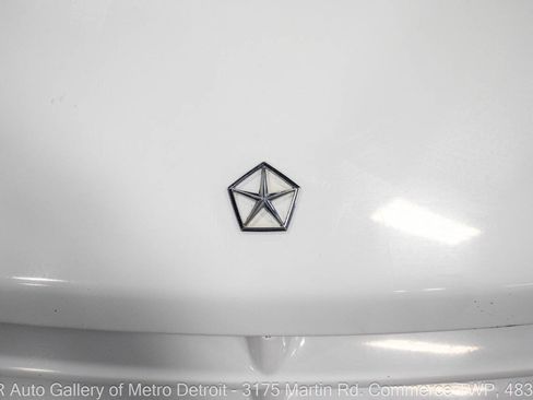 Used 1991 Dodge Shadow Convertible image 37