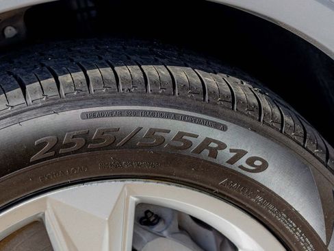 Used 2022 Audi Q7 3.0T Premium w/ Convenience Package image 9